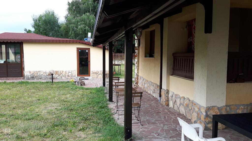 Complex Fretly Villa Gorni Dŭbnik Exteriör bild