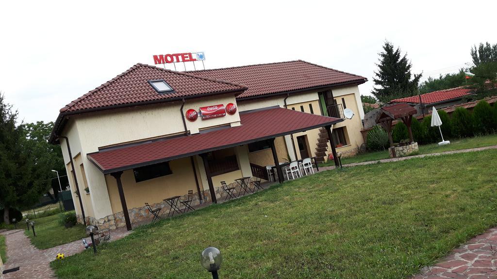 Complex Fretly Villa Gorni Dŭbnik Exteriör bild